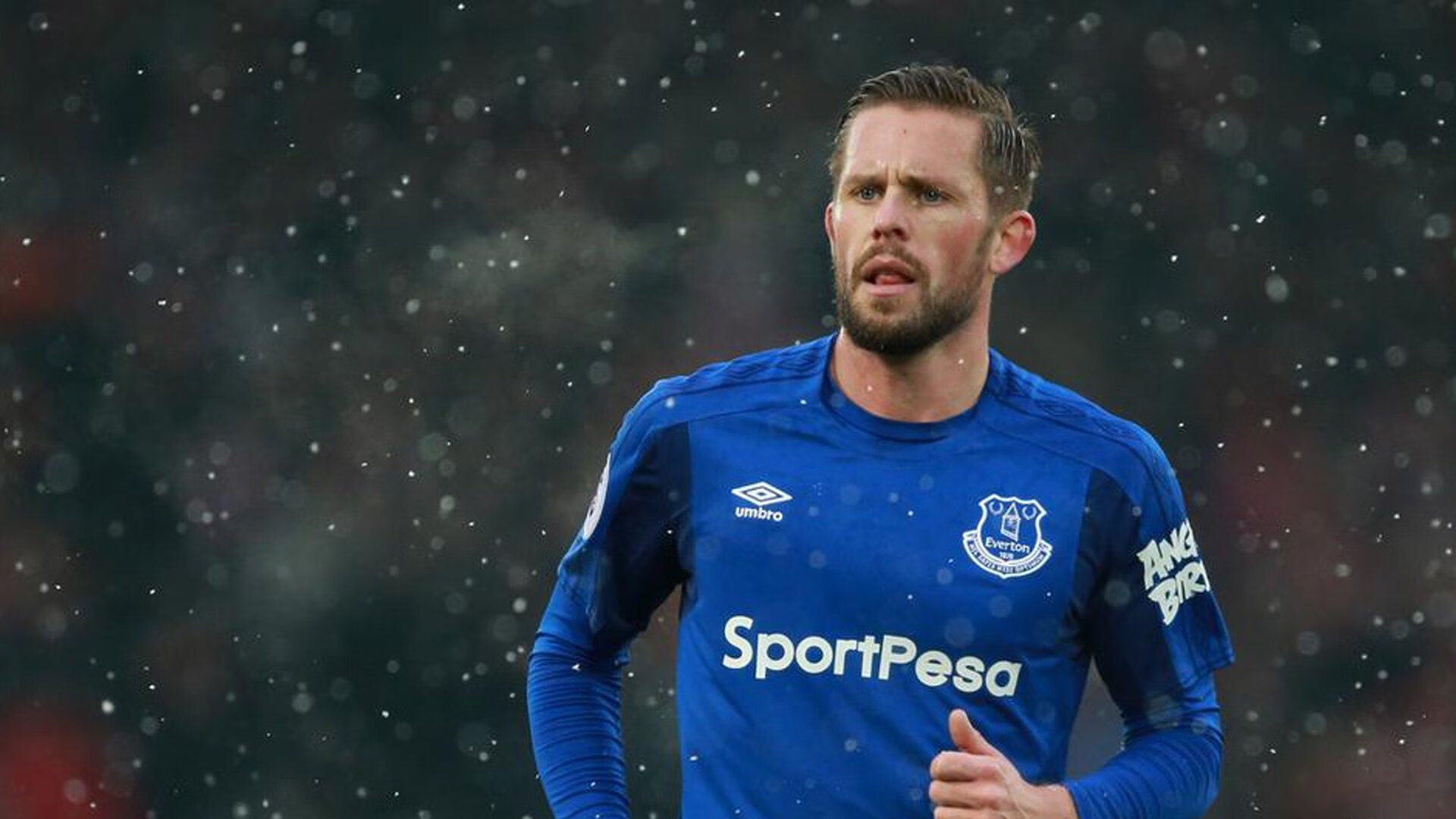 田径赛季备战训练紧张有序，田径准备运动